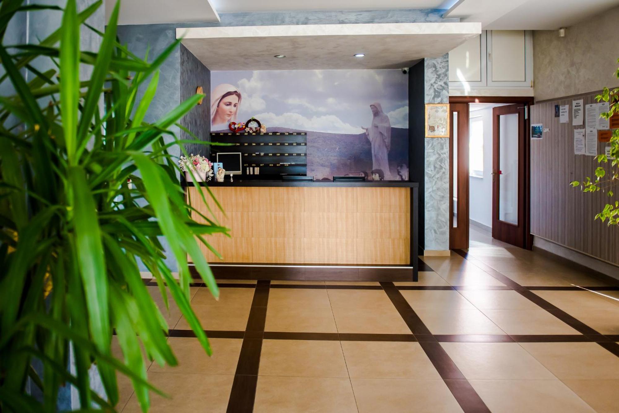 Hotel Villa Monako Međugorje Exterior foto